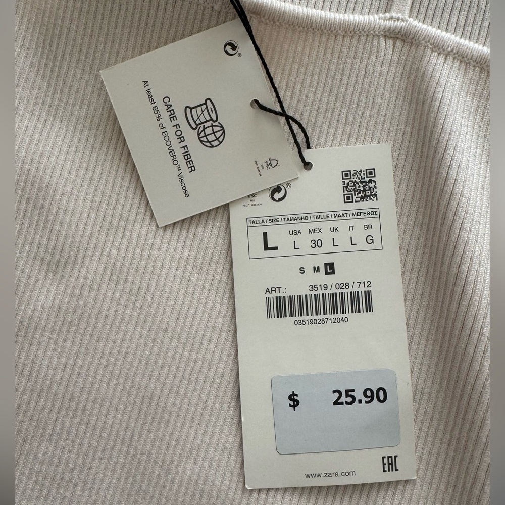 NWT-Zara Beige Ribbed Halter Top Perfect Condition Size Large - Picture 3 of 4